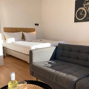 Rhein Neuss-duesseldorf Messe Apartment Neuss